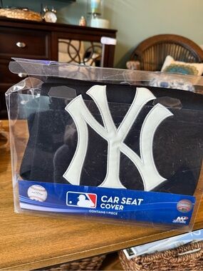 New York Yankees Driver Car Seat Cover new in Packaging